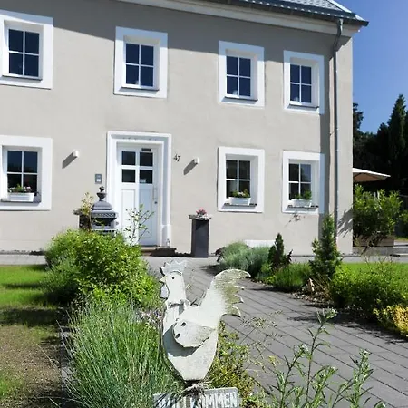 Eifel 1851 Holiday home *